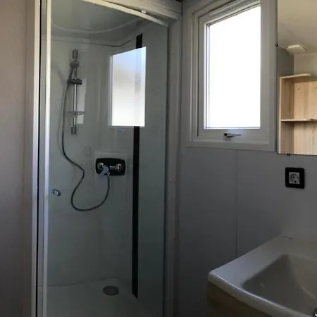 Le Solitaire Du Camping Saint-Jorioz