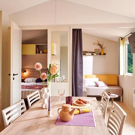Le Solitaire Du سان جوريوز