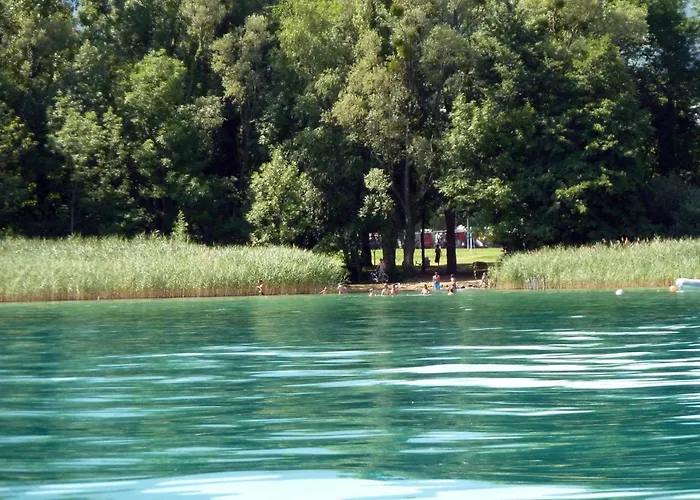 Le Solitaire Du مكان تخييم *