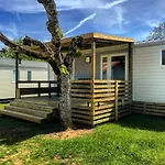 Camping Le Solitaire Du *